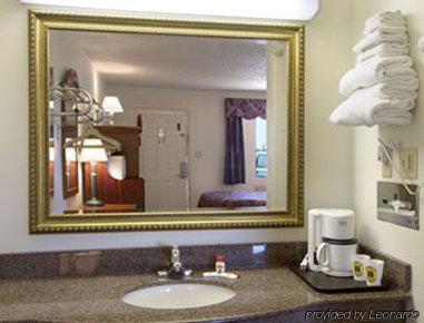 Super 8 By Wyndham Eastland Otel Oda fotoğraf